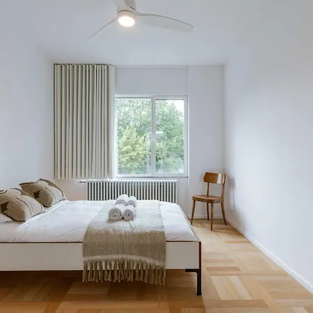 Huswell - Beautiful, Bright And Spacious In * Antwerpen